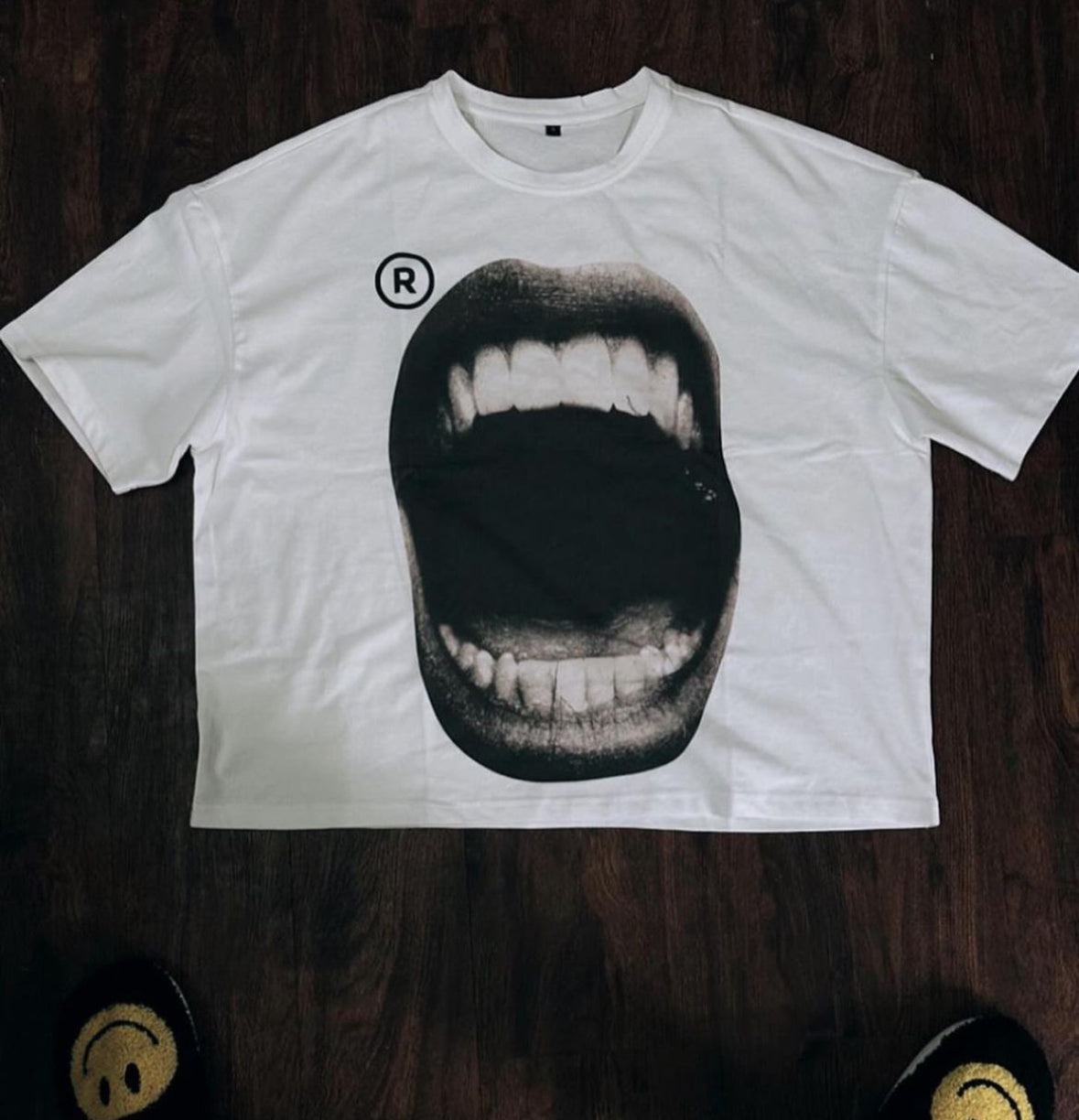 “OPEN MOUTH” TEE